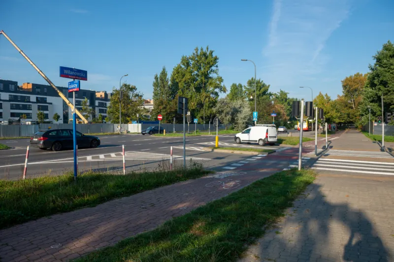 Zdjęcie Gdzie w Wilamowie zatrzymuje się PKS? Sprawdź, co warto wiedzieć