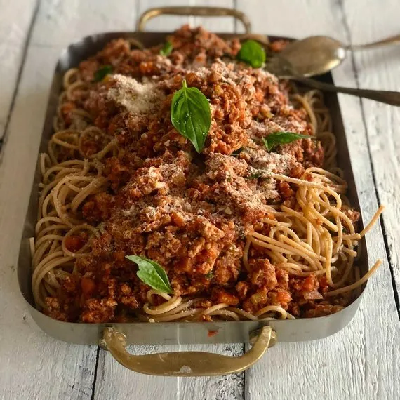 Zdjęcie Spaghetti z mięsa z indyka – zdrowy przepis na pyszne danie domowe