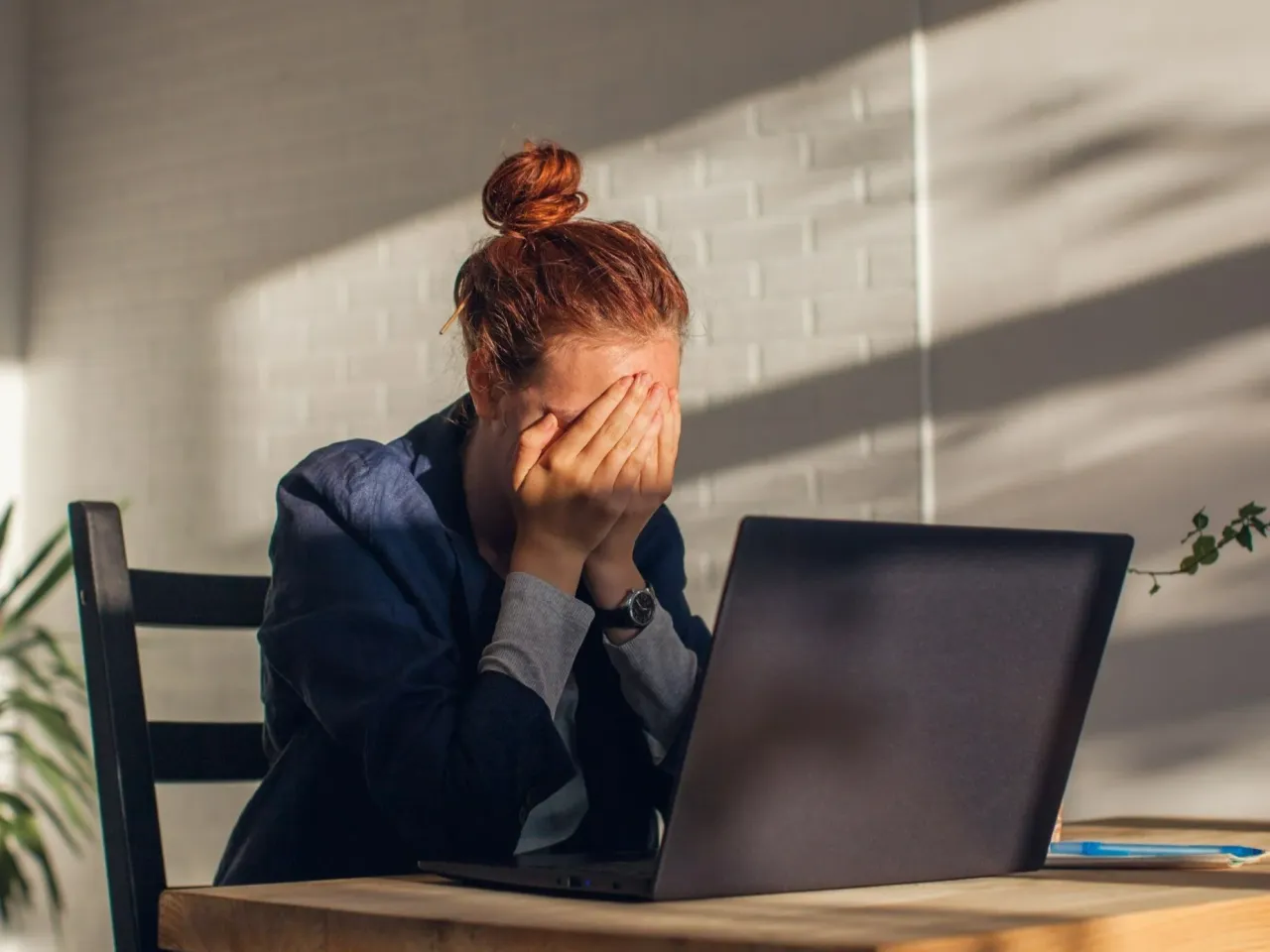 Zdjęcie Wypalenie zawodowe L4 na jak długo? Sprawdź swoje prawa i możliwości