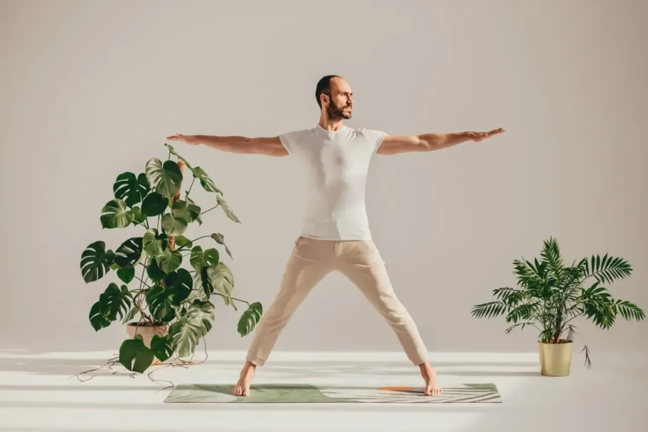 Zdjęcie Joga czy pilates – odkryj, co lepiej wspiera Twoje zdrowie i samopoczucie