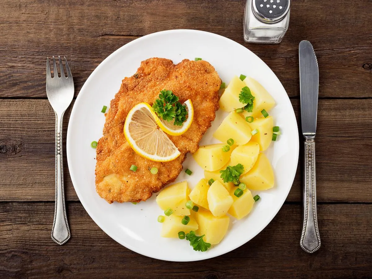 Zdjęcie Ile kcal ma schabowy? Zaskakująca kaloryczność polskiego dania