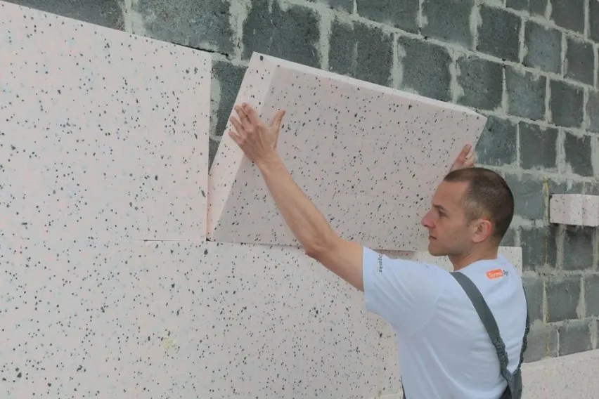 Zdjęcie Mur 40 cm jaki styropian wybrać, aby zaoszczędzić na ogrzewaniu?