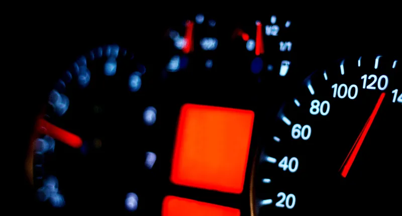 Zdjęcie 240 mph ile to km/h? Szybki przelicznik prędkości - wynik