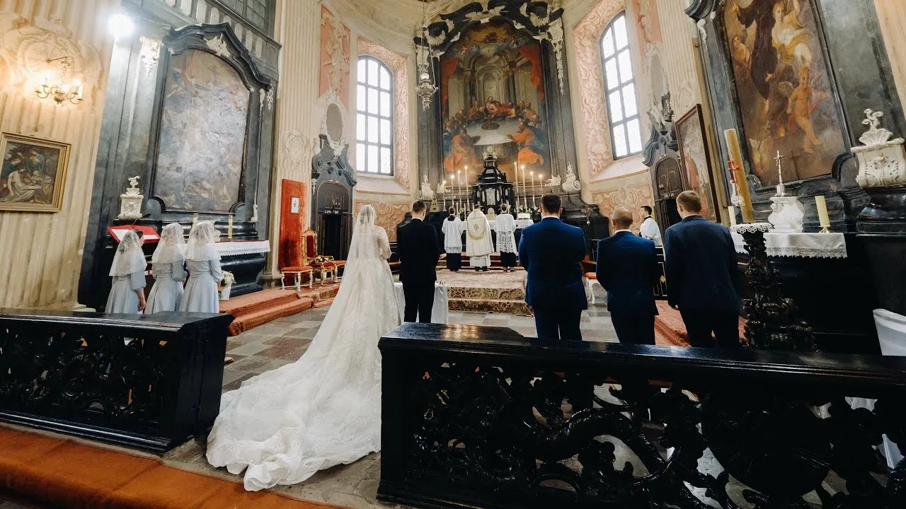 Zdjęcie Ile trwa msza ślubna? Zaskakujące fakty o czasie ceremonii