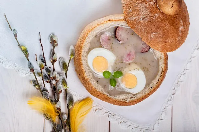 Zdjęcie Ile kcal ma żurek? Kaloryczność różnych wariantów tej zupy