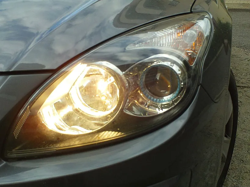 Zdjęcie Światła Hyundai i30: Praktyczny poradnik wymiany żarówek