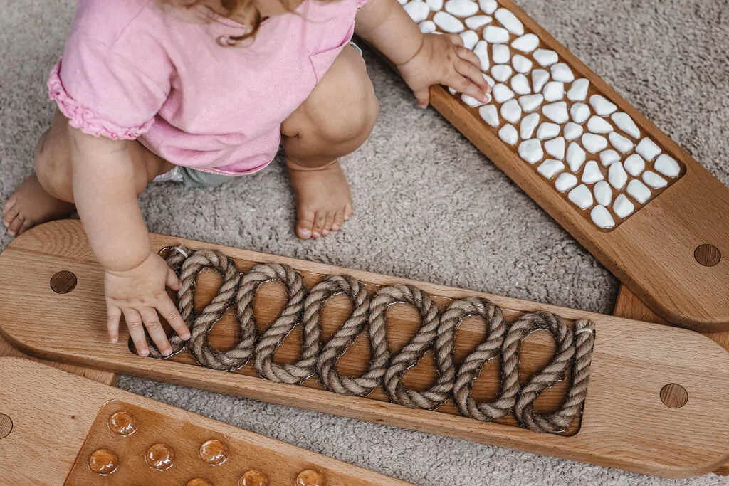 Zdjęcie Zabawki sensoryczne dla 2 latków – wybierz najlepsze dla rozwoju dziecka