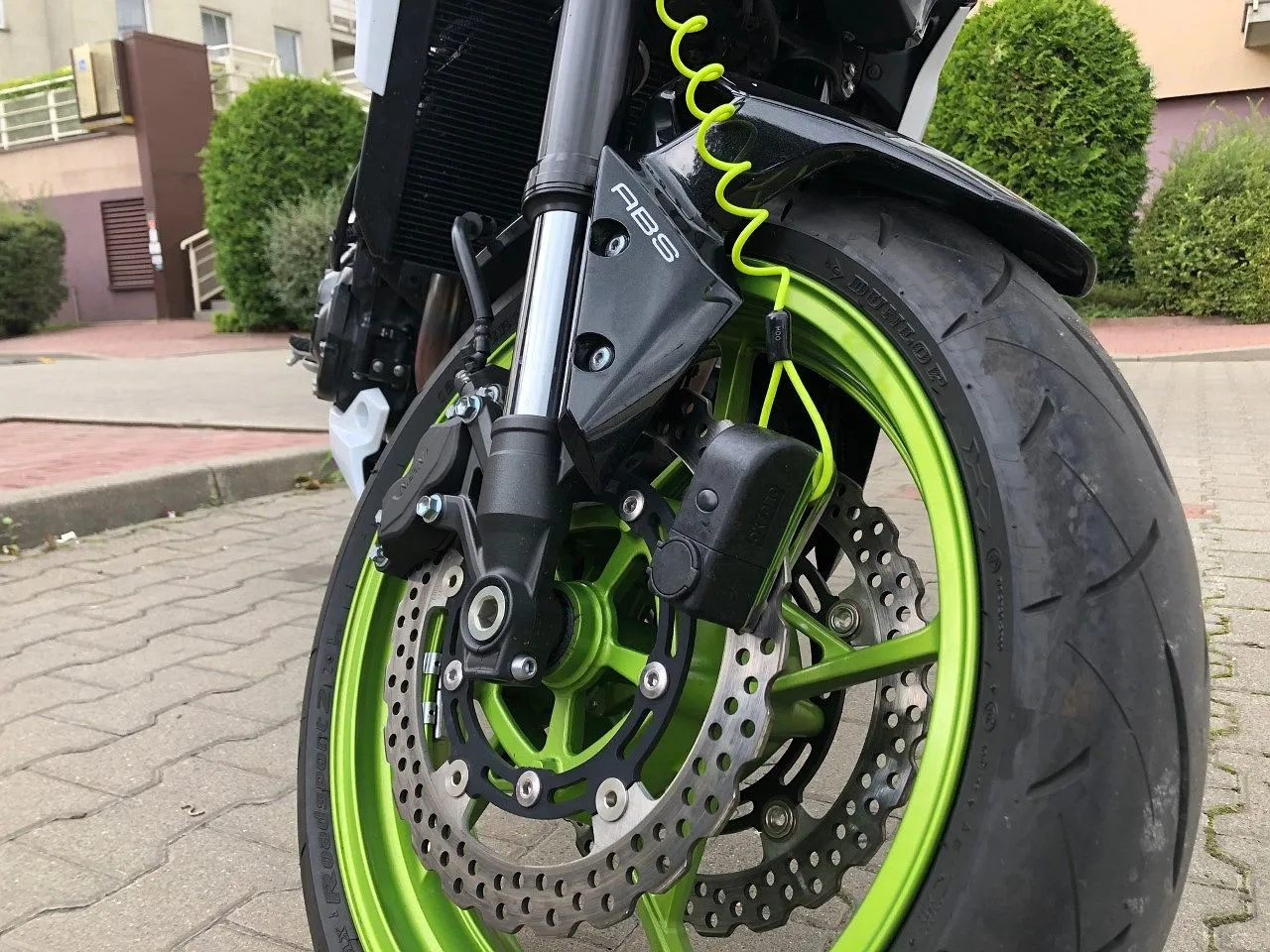 Zdjęcie Kotwy Oxford – jak skutecznie zabezpieczyć motocykl przed kradzieżą