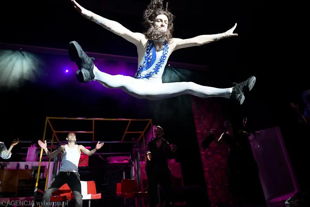 Zdjęcie Inni ludzie spektakl – recenzje, bilety i opinie o współczesnym teatrze