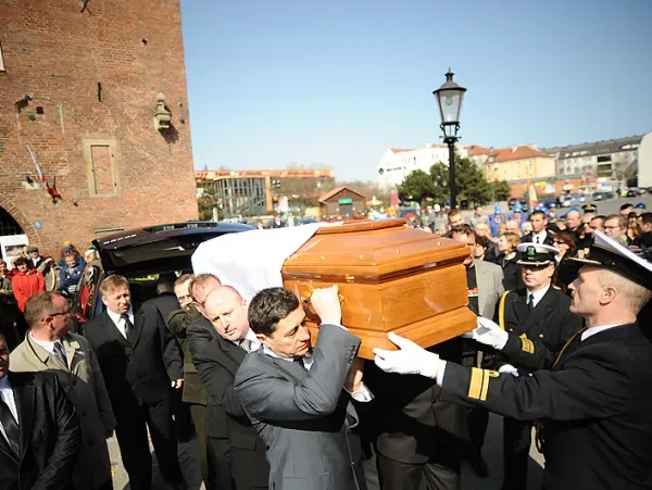 Zdjęcie Jak zginął prezydent Kaczyński? Tragiczne okoliczności katastrofy lotniczej