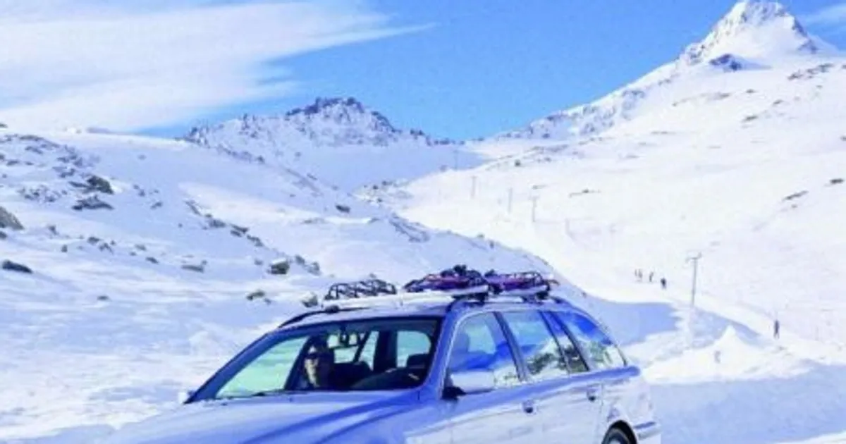 Zdjęcie BMW 525i - porównanie modeli E60/E61 i E34, co warto wiedzieć