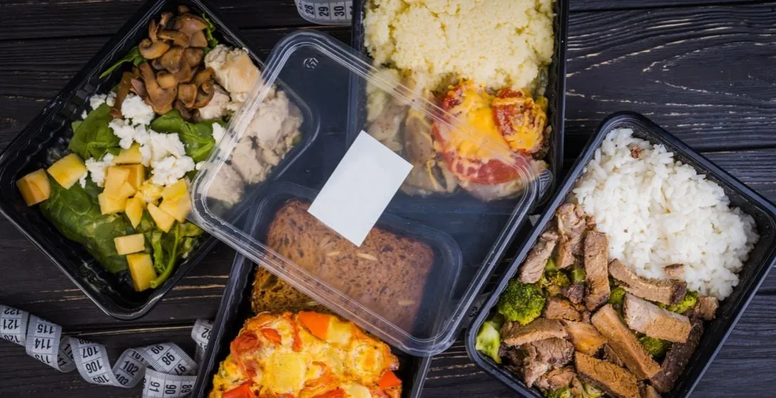 Zdjęcie Jak wygląda catering do domu - wszystko, co musisz wiedzieć