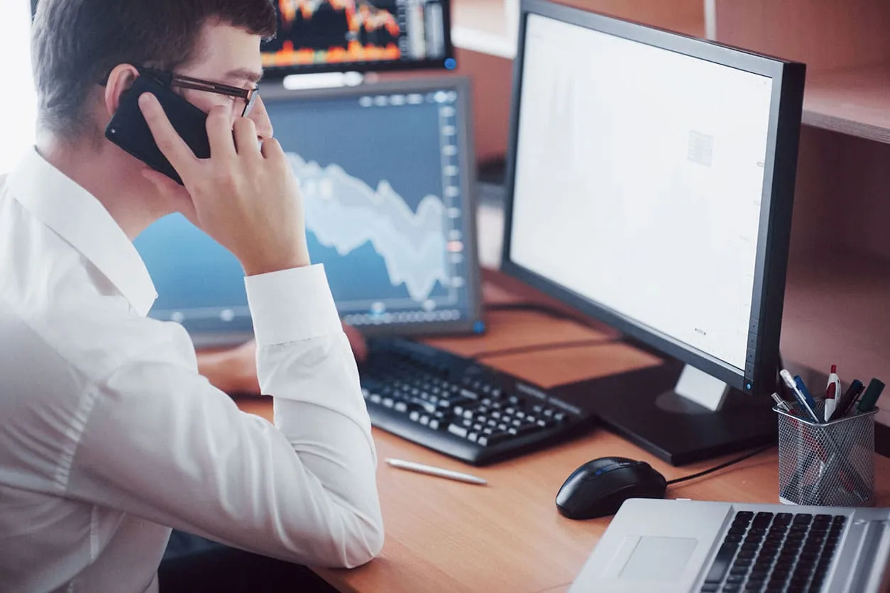 Zdjęcie Dónde estudiar comercio internacional: opciones accesibles y efectivas
