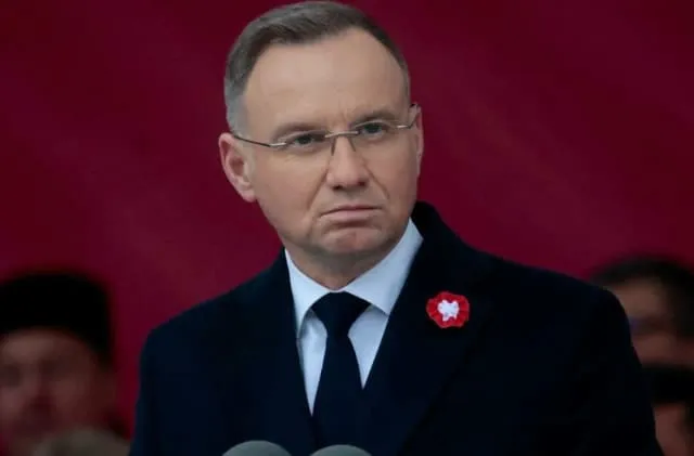 Zdjęcie Krzysztof Bosak – kim jest i jakie ma osiągnięcia w polityce?