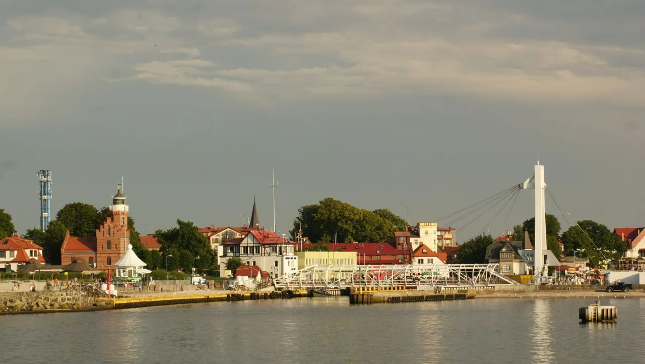 Zdjęcie Ile mieszkańców ma Ustka? Zaskakujące dane o ludności tego miasta