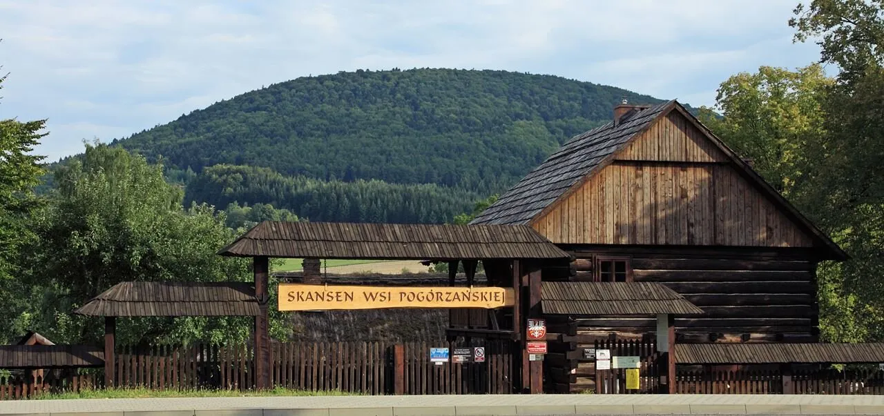 Zdjęcie Szymbark skansen: odkryj fascynującą historię i unikalne atrakcje