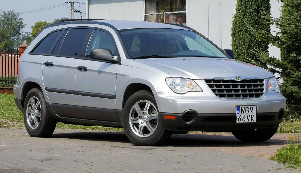 Zdjęcie Wybór silnika do Chryslera Pacifica - wszystko co musisz wiedzieć przed decyzją