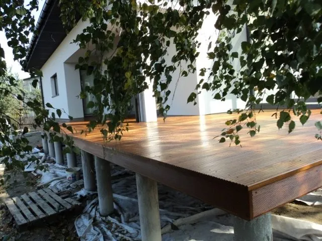 Zdjęcie Taras na wysokości 1m: jak zbudować i co warto wiedzieć
