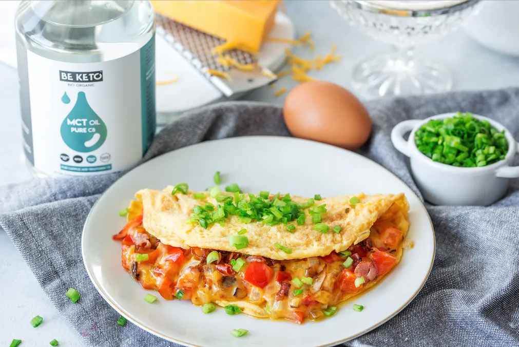 Zdjęcie Szybki przepis na zdrowy omlet, który zmieni Twoje śniadanie na lepsze