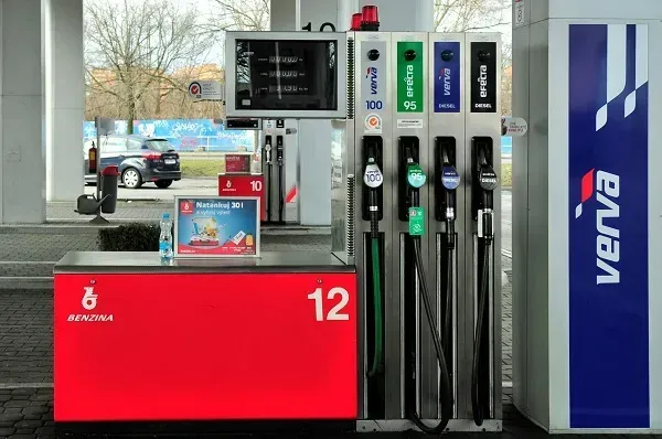 Zdjęcie Czy Verva 98 to benzyna czy diesel? Kluczowe informacje o paliwie
