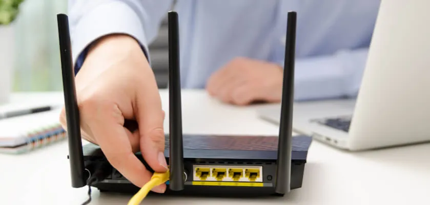 Zdjęcie Jak podłączyć kable do routera, aby uniknąć problemów z internetem