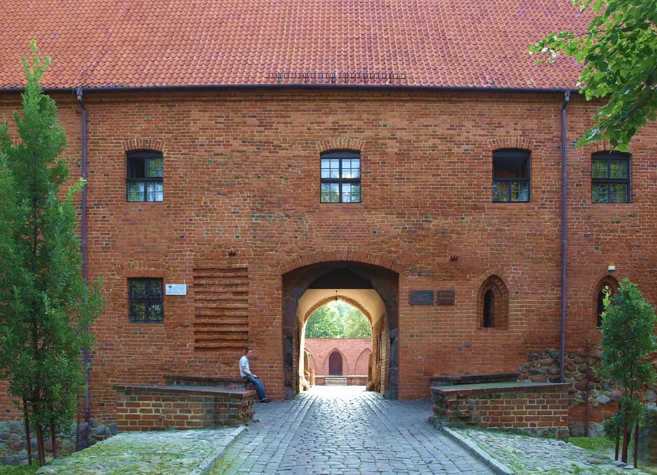 Zdjęcie Zamek krzyżacki w Ostródzie – fascynująca historia i atrakcje turystyczne