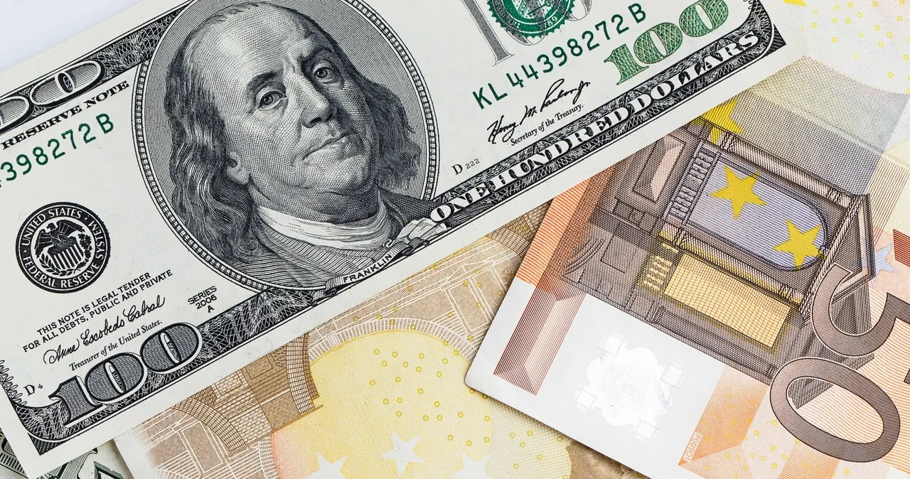 Zdjęcie Wszystko co musisz wiedzieć o US jako walucie - poznaj fakty o dolarze