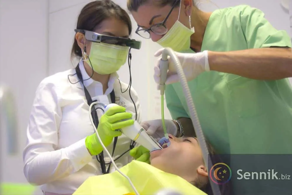 Zdjęcie Sennik wyrywanie zębów u dentysty: poznaj duchowe znaczenie tego snu