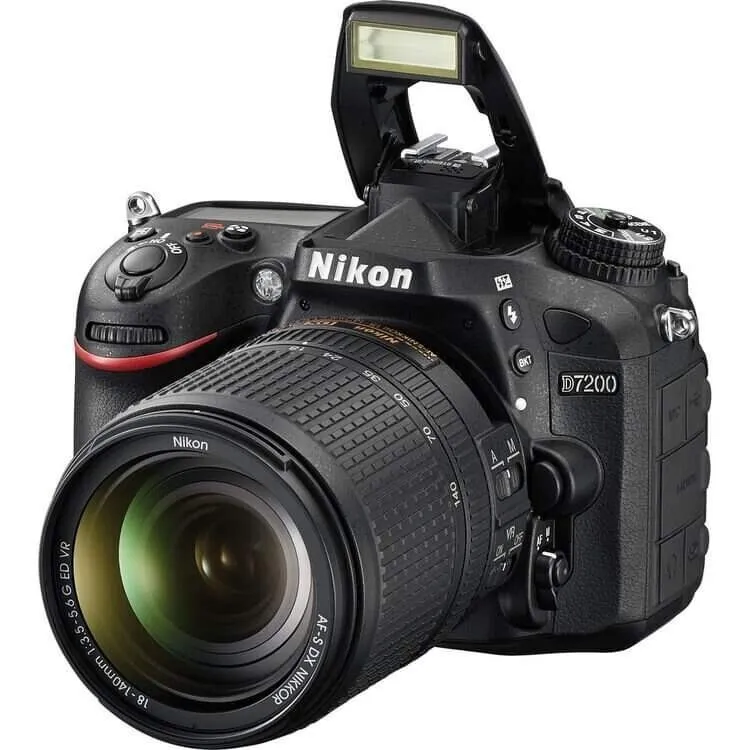 Zdjęcie Aparat fotograficzny lustrzanka na Allegro – najlepsze oferty i ceny