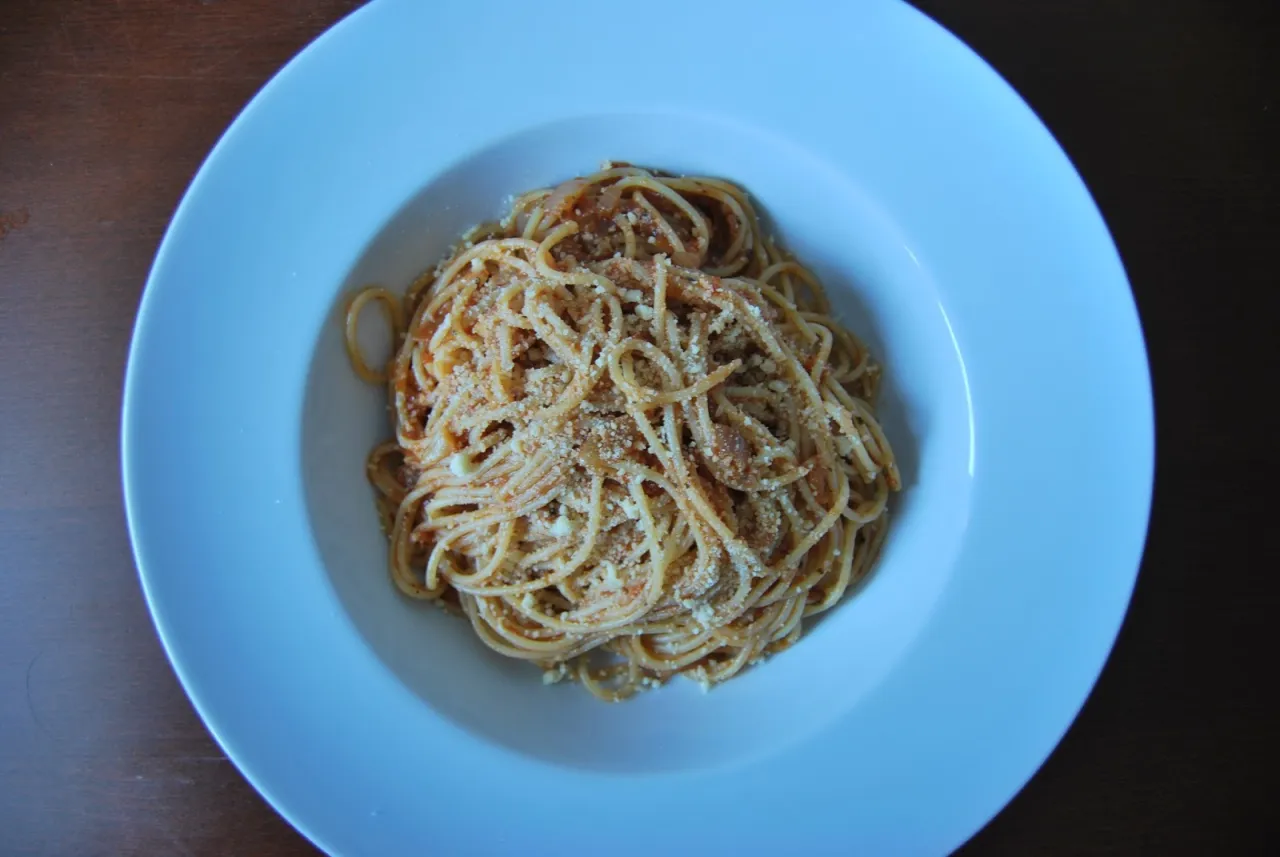 Zdjęcie Jak przygotować idealny sos do spaghetti napoli w prosty sposób