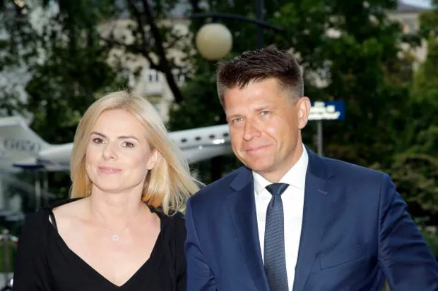 Zdjęcie Czy Ryszard Petru jest żonaty? Oto zaskakujące informacje o jego małżeństwie