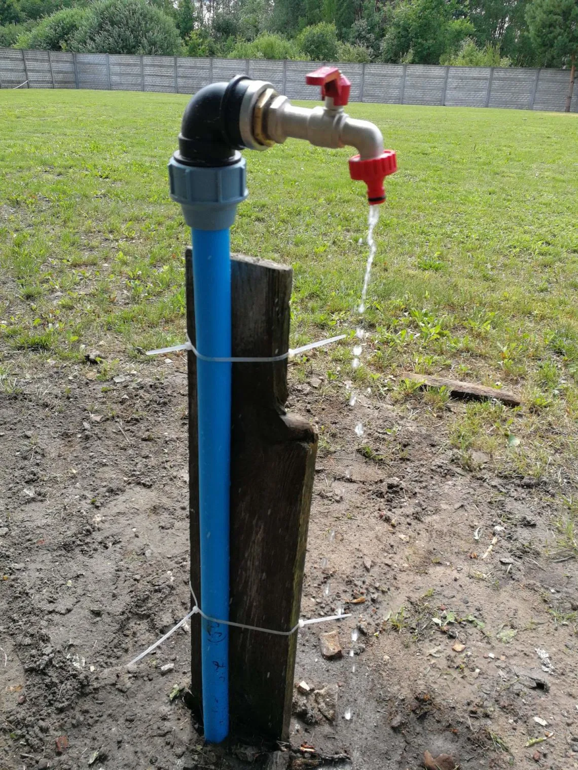 Zdjęcie Jak zrobić przyłącze wody: 10 kroków do samodzielnej instalacji