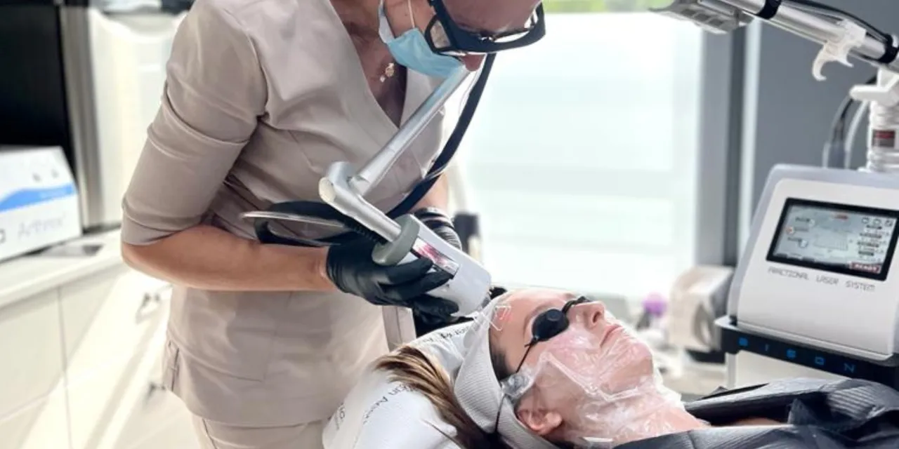 Zdjęcie Czy po laserze frakcyjnym można się malować? Ważne zasady i porady