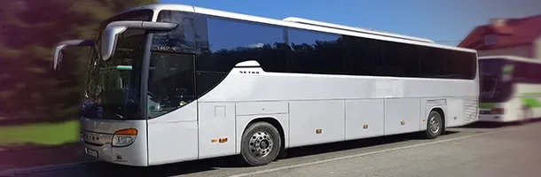 Zdjęcie Ile kosztuje wynajem autokaru na wesele? Sprawdź ceny i opcje