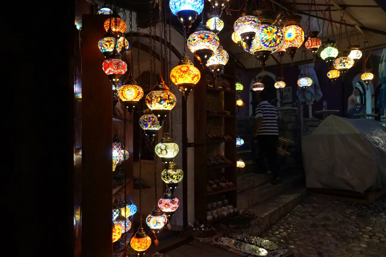 Zdjęcie Zobacz co warto kupić w Mostarze na prezent i dla siebie: lista pamiątek