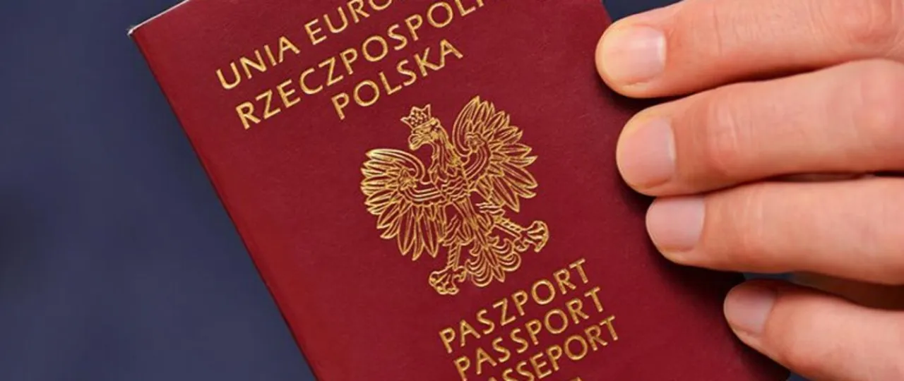 Zdjęcie Czy do paszportu potrzebny jest meldunek? Zaskakujące fakty o wymaganiach