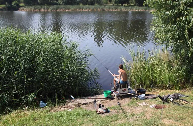 Zdjęcie Łowisko Bobolice - najlepsze miejsca na ryby i rezerwacje bez stresu