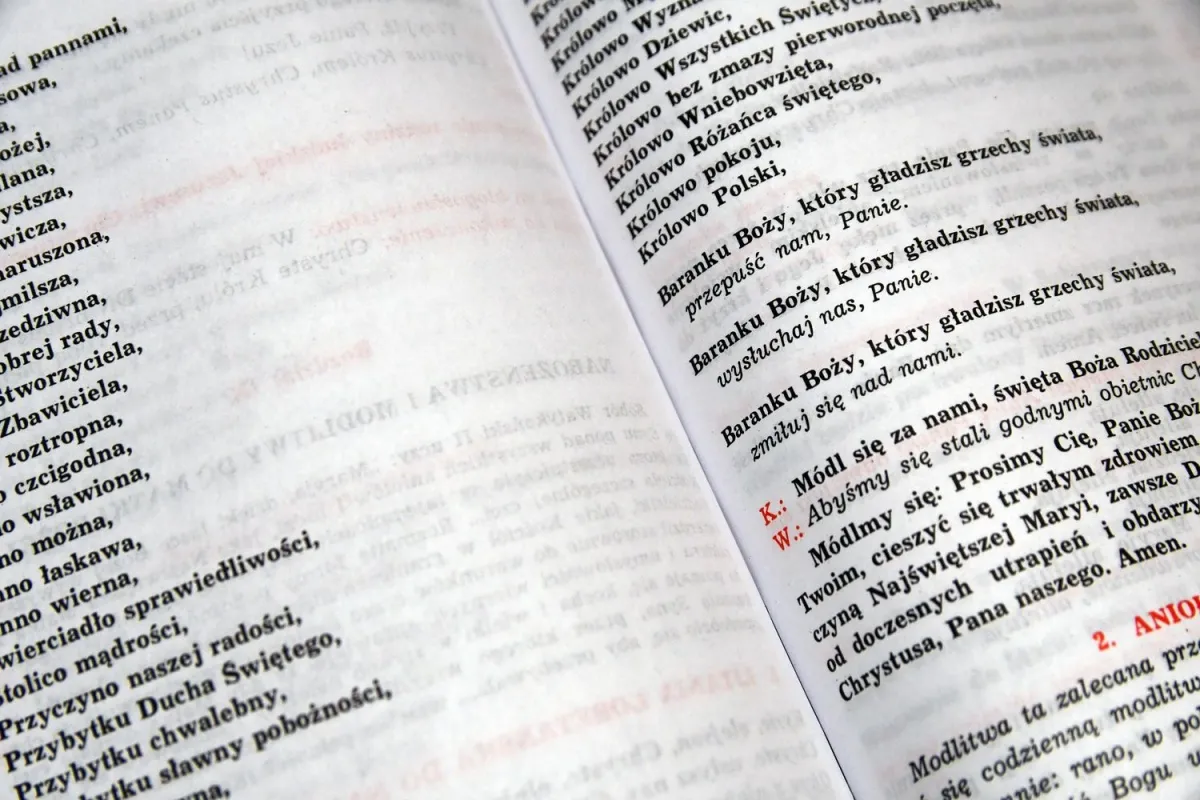 Zdjęcie Kompletna lista wszystkich wezwań litanii loretańskiej z tłumaczeniem