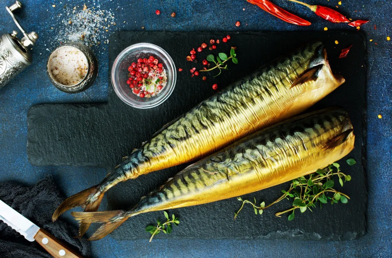 Zdjęcie Jak zbudować grill z wędzarnią z cegły - krok po kroku bez błędów