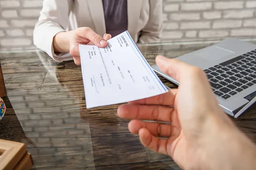 Zdjęcie Kiedy PFRON wypłaca dofinansowanie? Sprawdź terminy i zasady