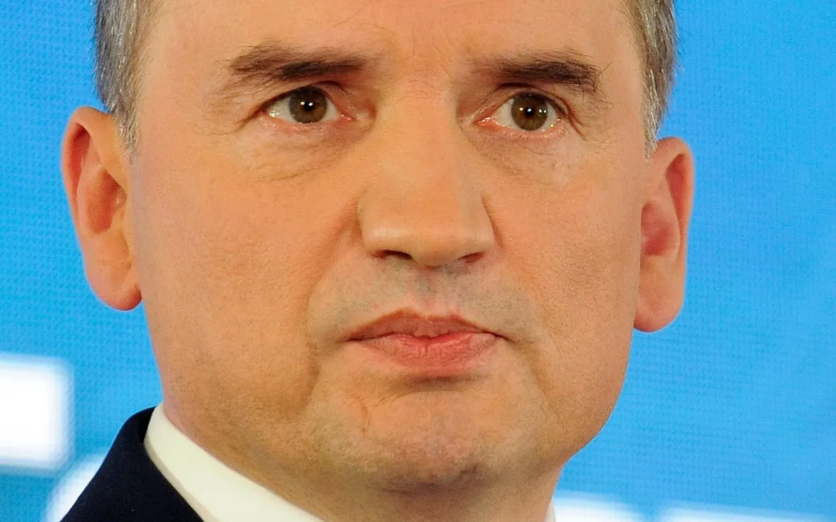 Zdjęcie Z jakiej partii jest Ziobro? Zaskakujące fakty o jego przynależności