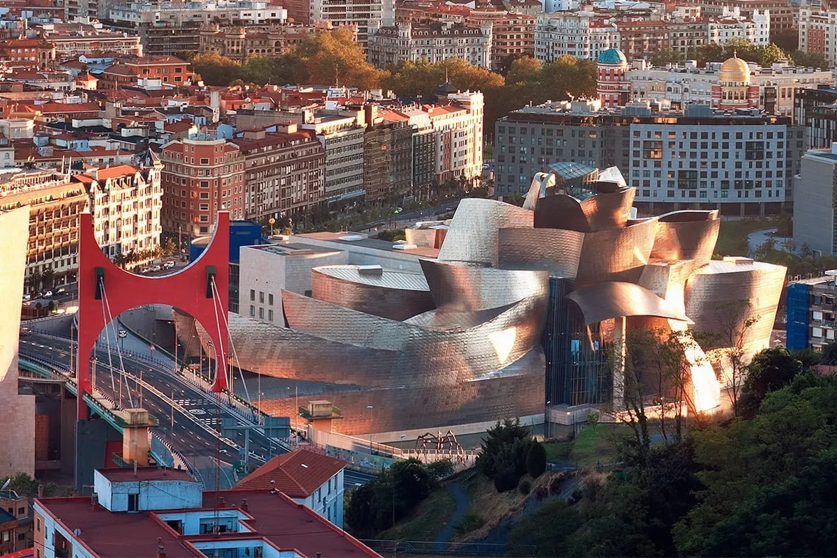 Zdjęcie Najlepsze atrakcje w Bilbao, które musisz zobaczyć podczas wizyty