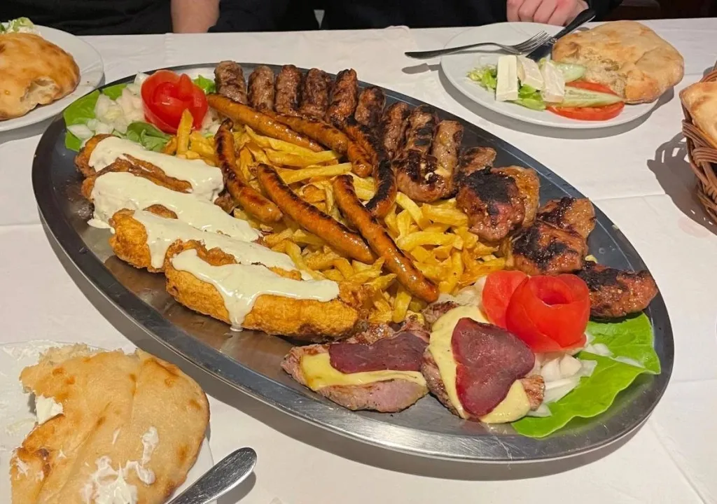 Zdjęcie Gdzie zjeść w Nessebarze? Najlepsze miejsca na pyszne jedzenie