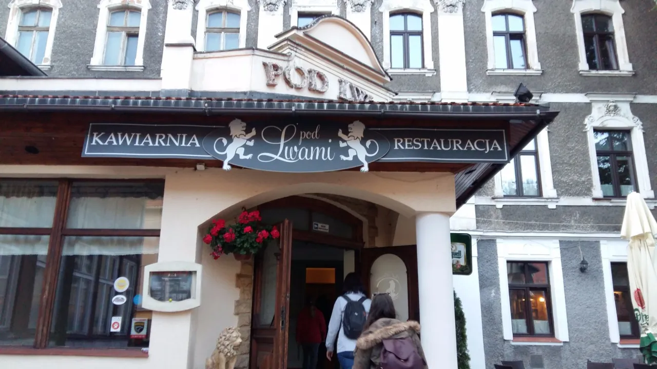 Zdjęcie Gdzie zjeść w Szczawnie-Zdroju? Odkryj najlepsze restauracje!