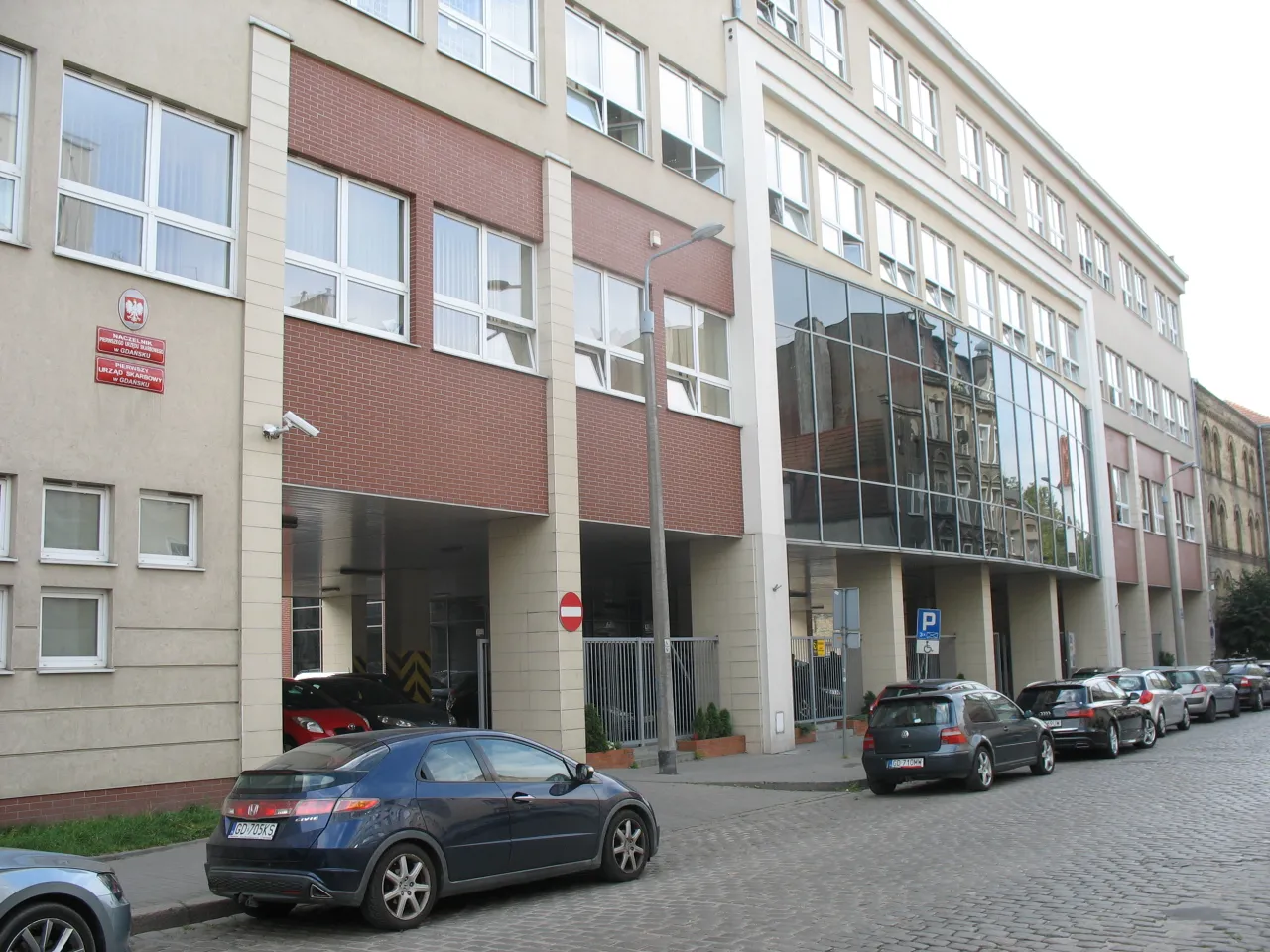 Zdjęcie US Gdańsk: Co załatwisz w urzędzie skarbowym? Nasz przewodnik