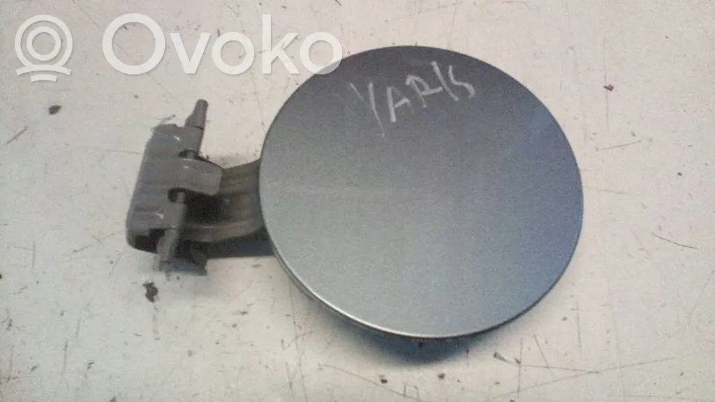 Zdjęcie Jak otworzyć wlew paliwa w Toyota Yaris: szybki poradnik krok po kroku