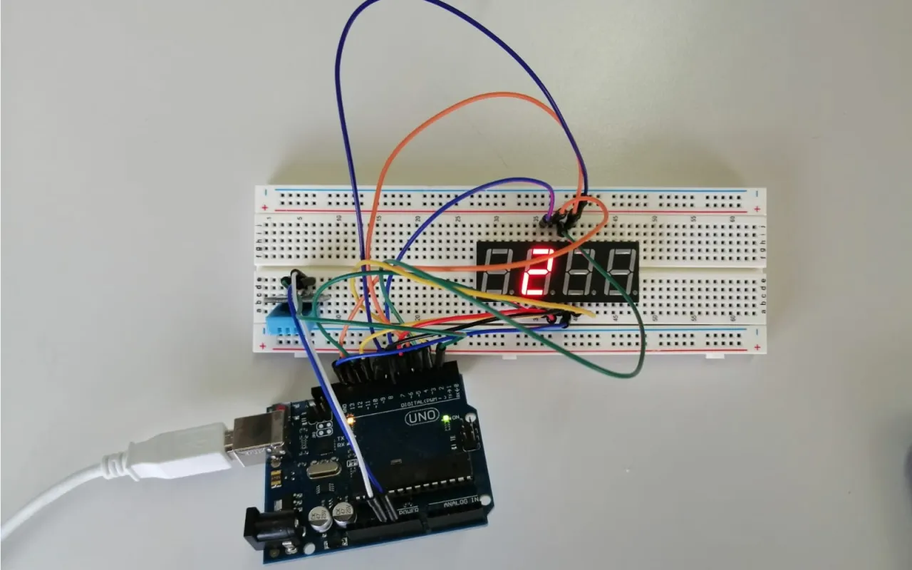 Zdjęcie Jak zbudować stoper Arduino: instrukcja krok po kroku