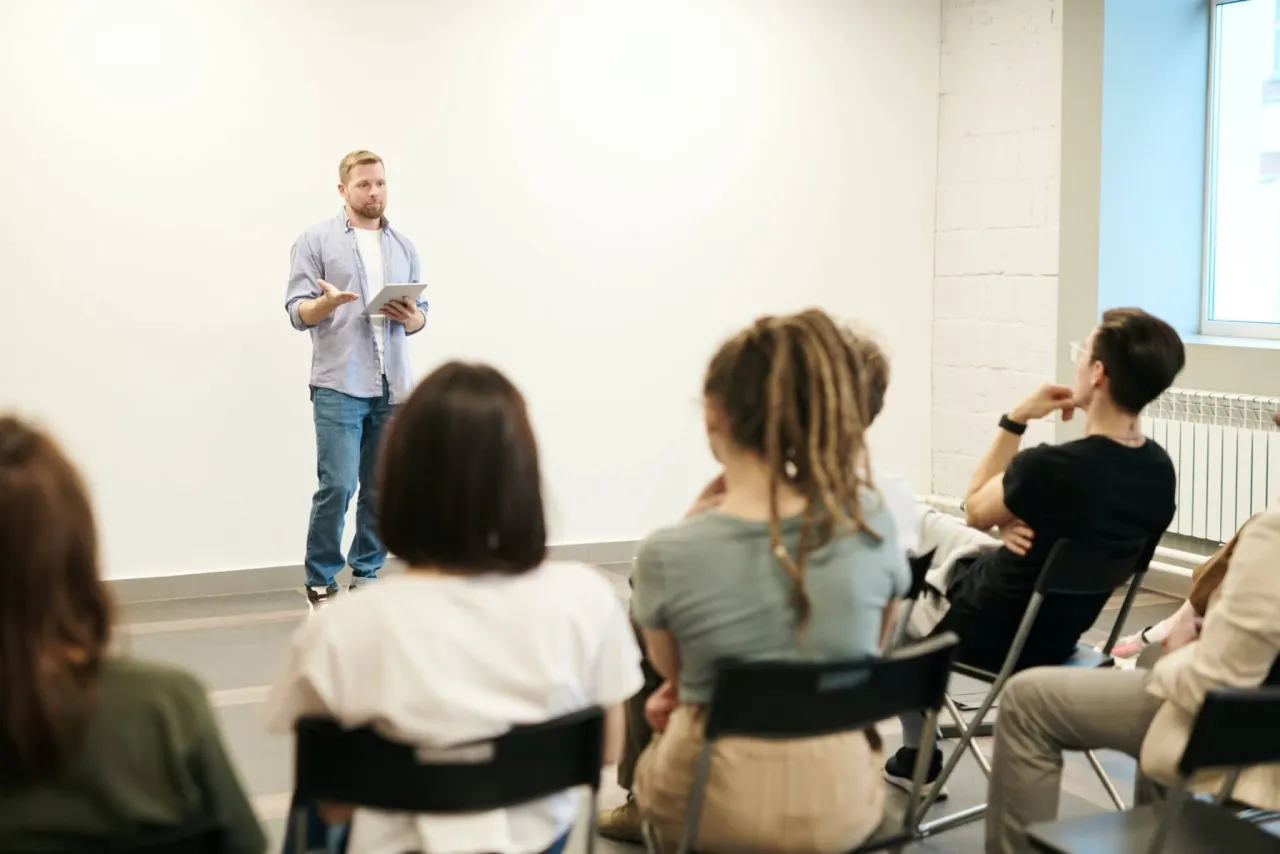 Zdjęcie Jak zostać na uczelni po studiach i uniknąć utraty możliwości edukacyjnych