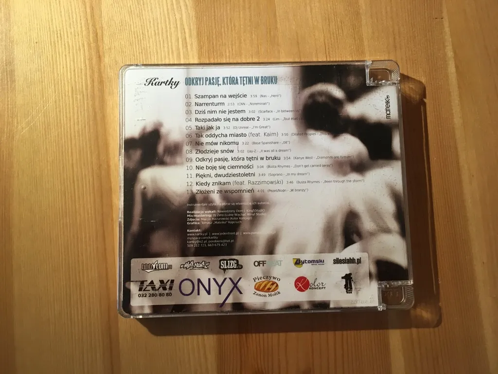 Zdjęcie Odkryj pasję która tętni w bruku - historia i znaczenie mixtape&#039;u Kartky