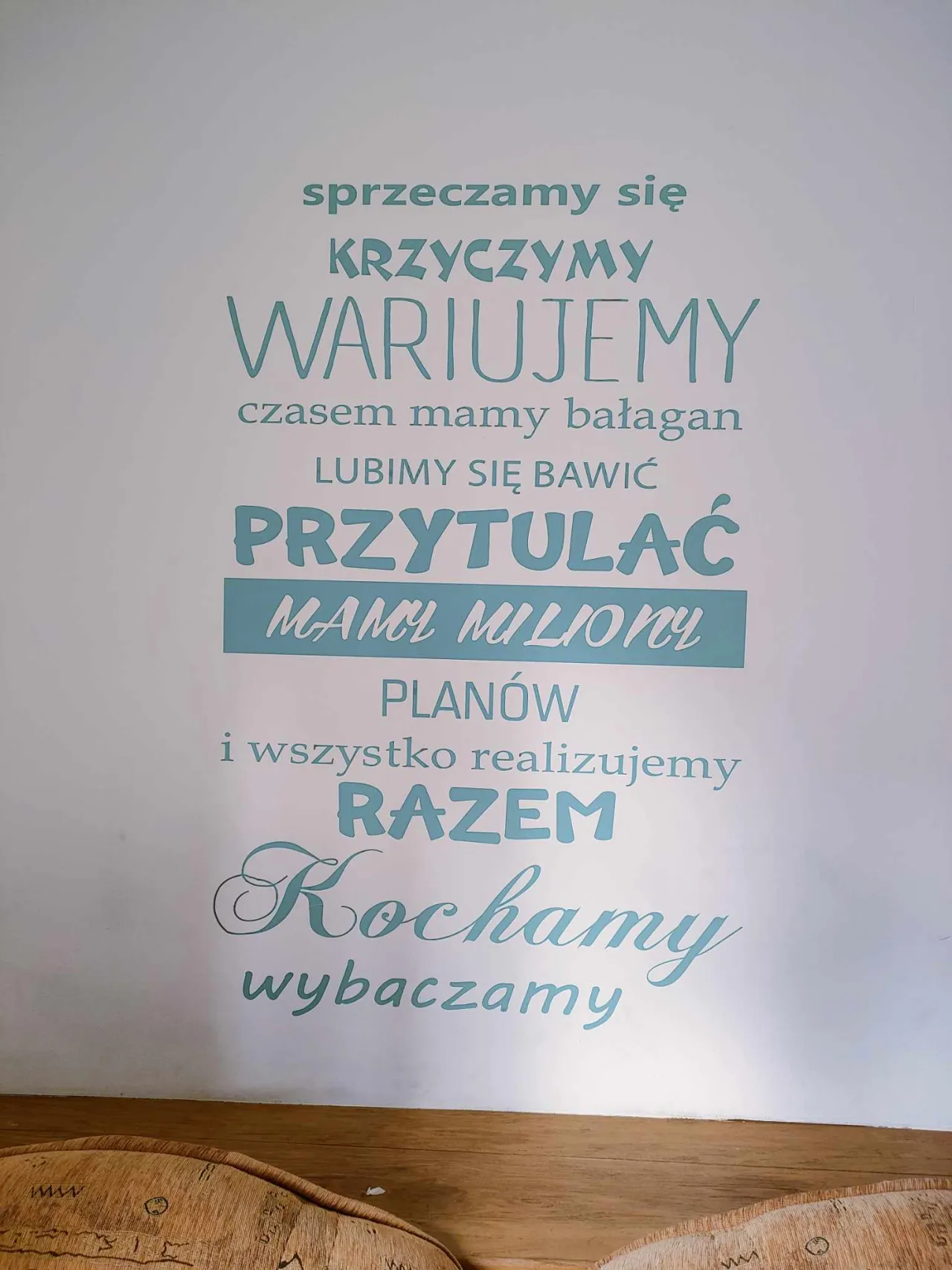 Zdjęcie Jak drukować naklejki w domu i uniknąć najczęstszych błędów